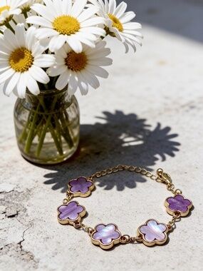 Purple Clover Charm Bracelet Gold Tone Adjustable Floral Link Bracelet
